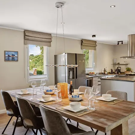 Lavyn 펜션 그리모