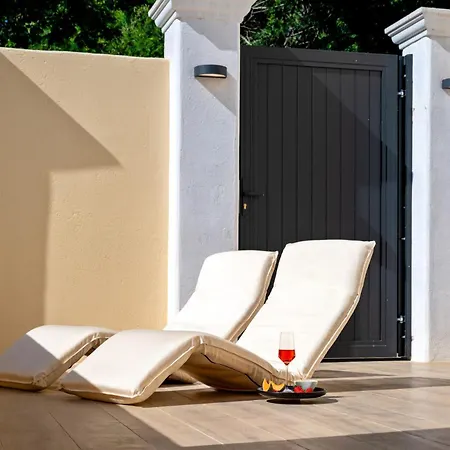 Lavyn Holiday home *